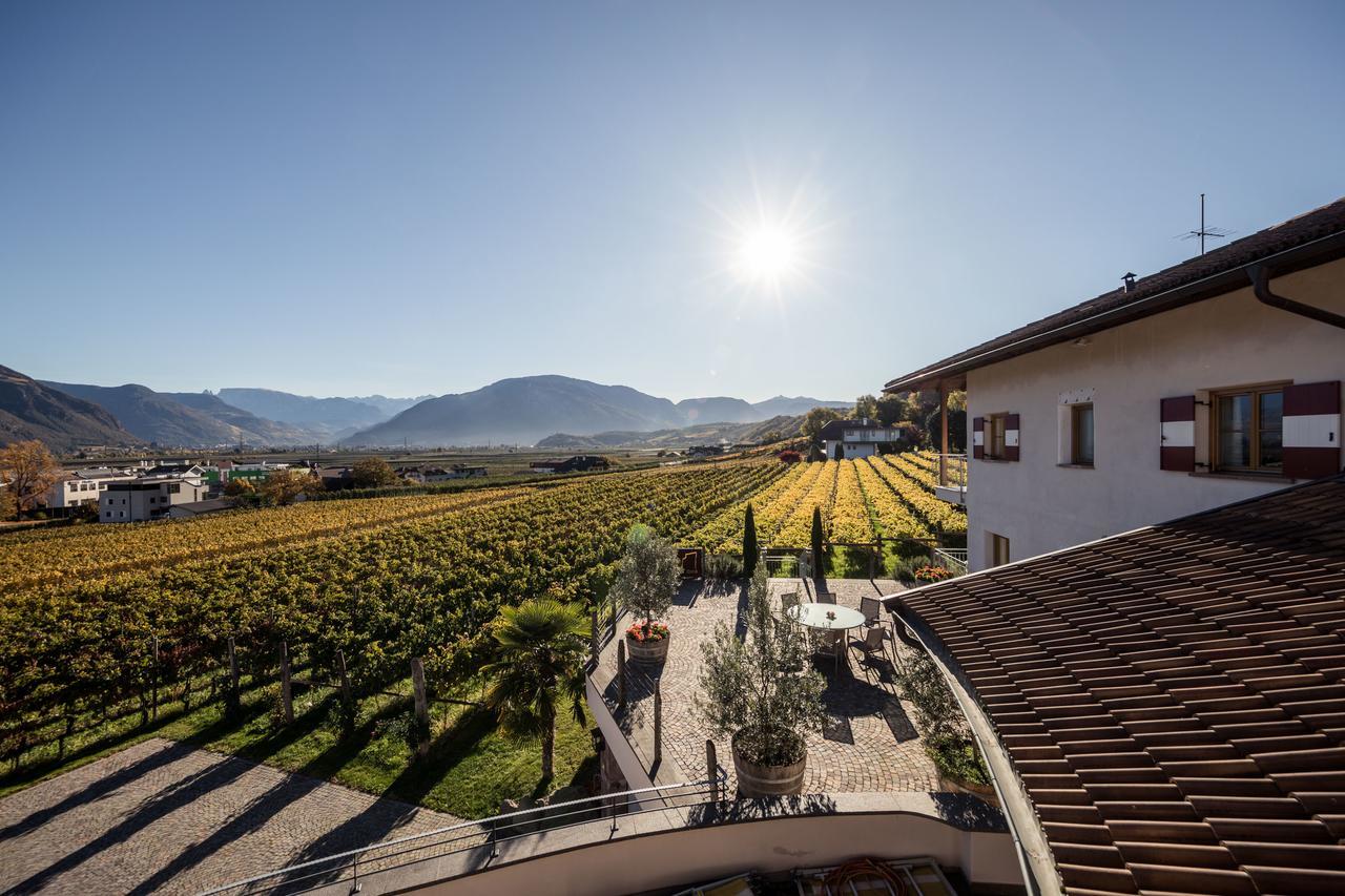 Weingut Dona Villa Eppan an der Weinstraße Eksteriør billede